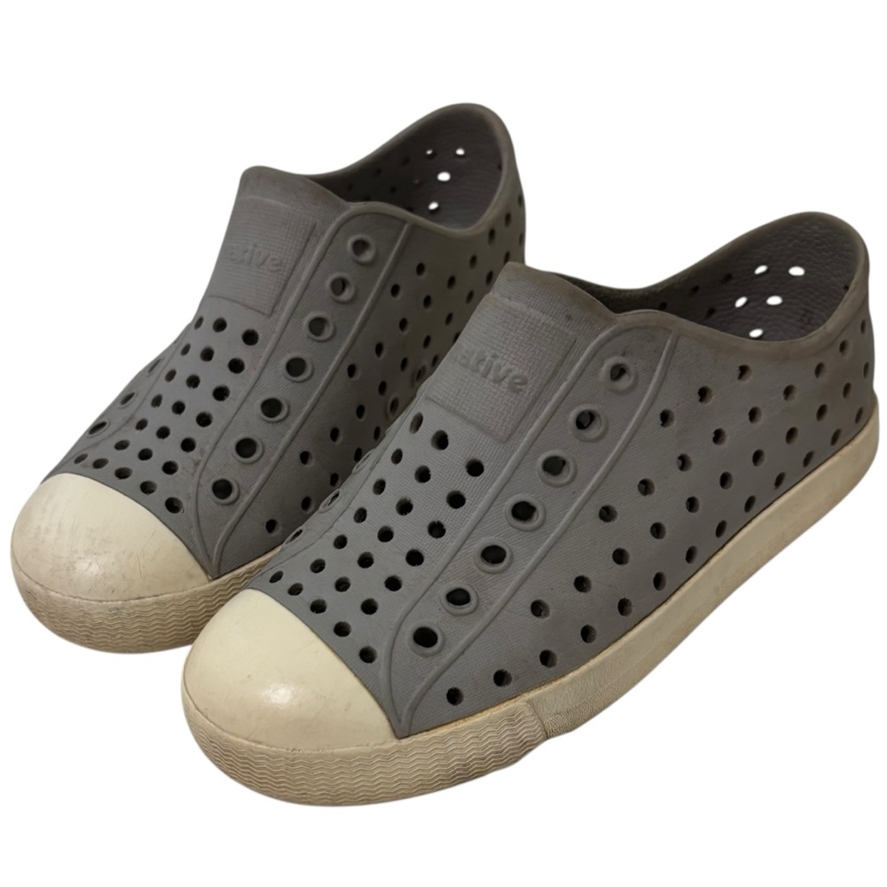 Native Jefferson Kid slip on sneakers size 12